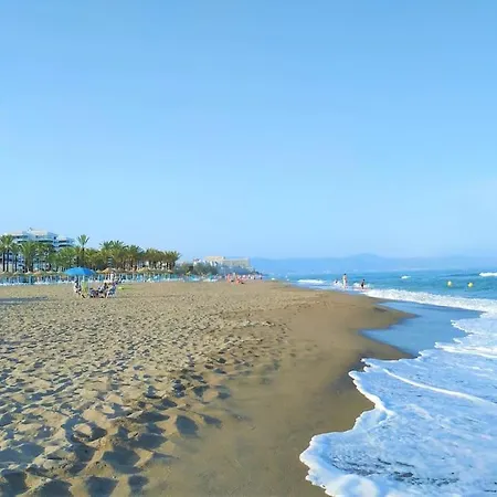 דירה Mercedes 2 Bedroom, Sea Views טורמולינוס